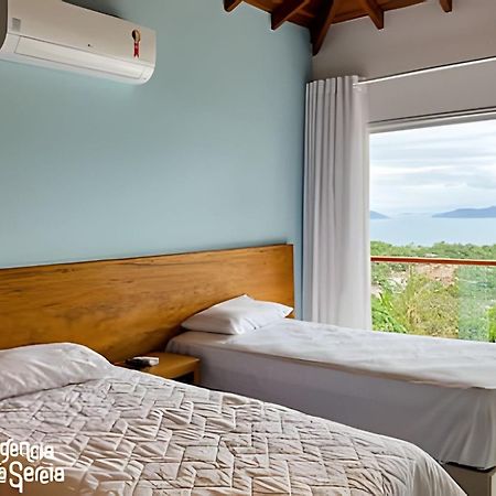 Linda Casa Com Vista Incrivel Em Condominio No Sul Da Ilha Ilhabela Kültér fotó