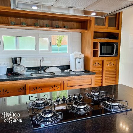 Linda Casa Com Vista Incrivel Em Condominio No Sul Da Ilha Ilhabela Kültér fotó