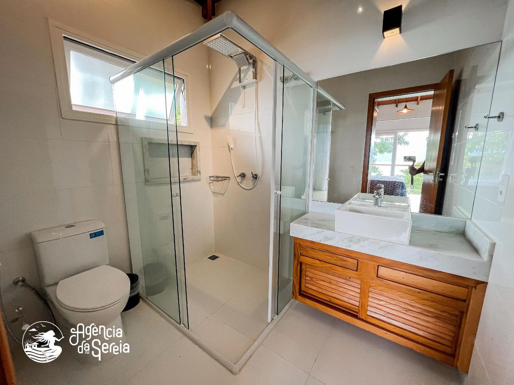 Linda Casa Com Vista Incrivel Em Condominio No Sul Da Ilha Ilhabela Kültér fotó
